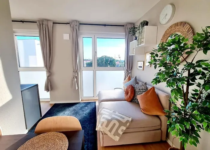Urban Living - Top Floor Apartment